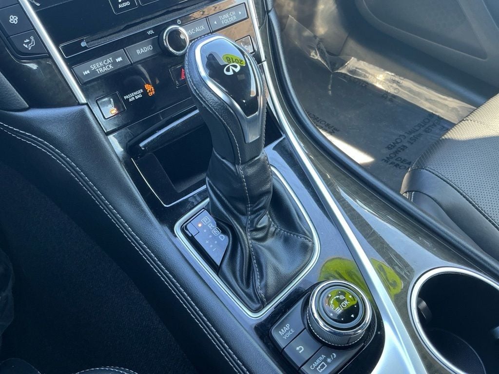 2018 INFINITI Q60 3.0t LUXE