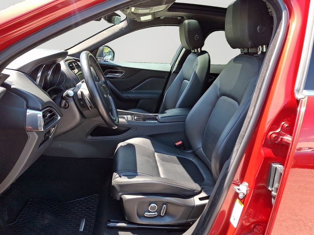 2020 Jaguar F-PACE 25t Premium