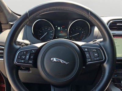 2020 Jaguar F-PACE 25t Premium
