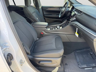 2025 Jeep Grand Cherokee Laredo X